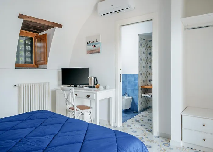 Prota Bed & Breakfast 4*